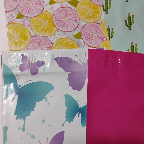 30 Mixed Poly Mailers Size 6x9 Mixed Designs Shipping Bags - Picture 6 of 6